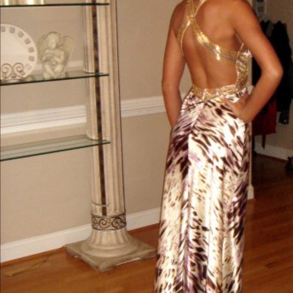 Elegant Prom Dress - Picture 2 of 5